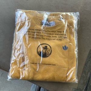 DUTCH BROS shirt pack